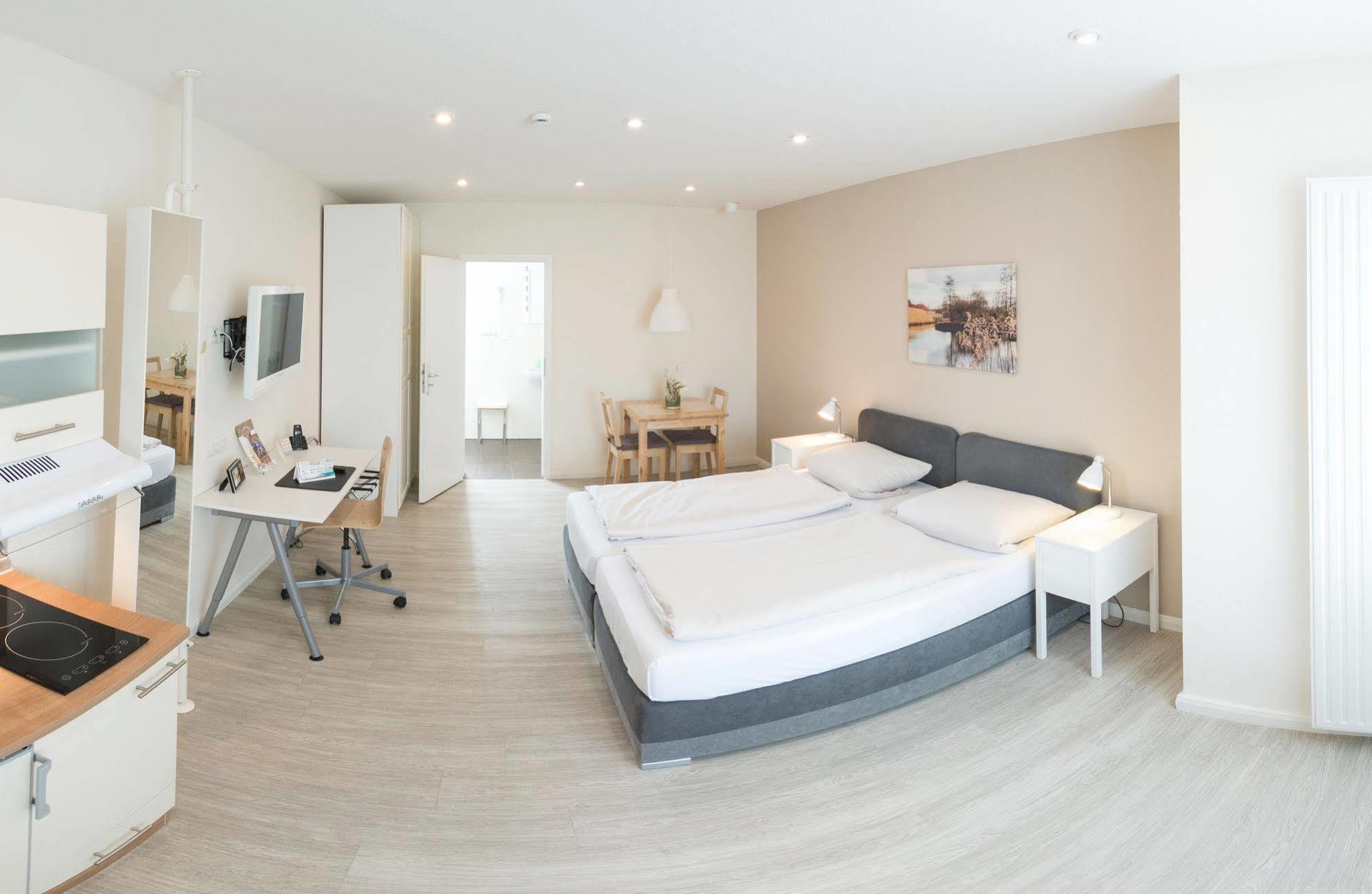 Schaefers Hotel, Self-Check-In, Cafe Und Baecker Am Hotel Vechta Dış mekan fotoğraf