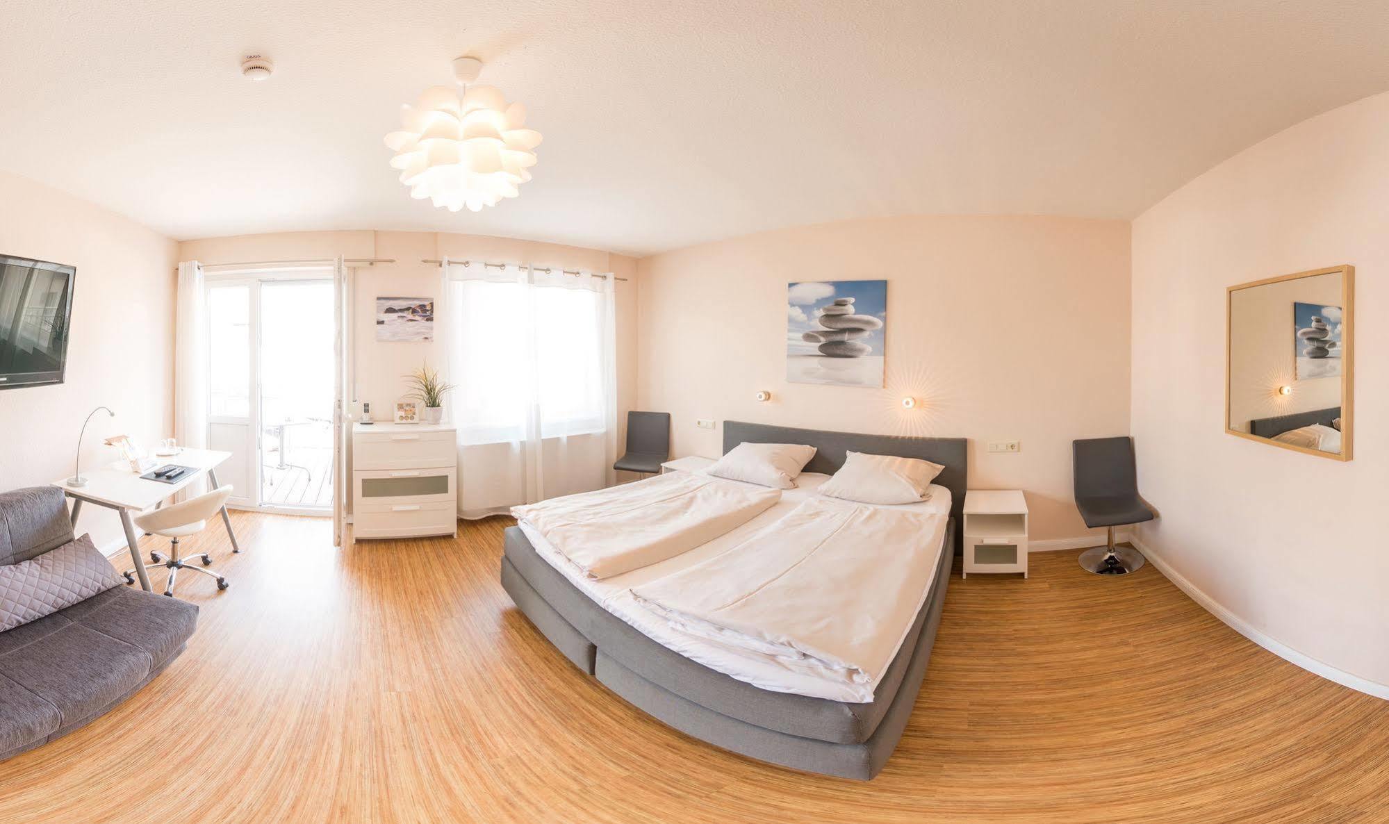 Schaefers Hotel, Self-Check-In, Cafe Und Baecker Am Hotel Vechta Dış mekan fotoğraf